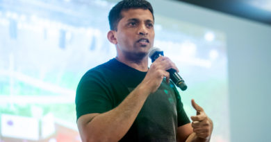 byju’s-acquires-indian-tutor-aakash-for-nearly-$1-billion-[techcrunch]