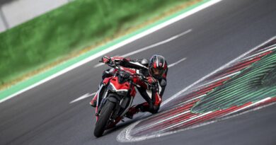 2022-ducati-streetfighter-line-gains-v4-sp-and-v2-models-–-roadshow-[cnet]