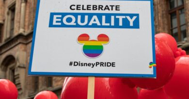 disney-employees-protest-florida’s-anti-lgbtq-legislation-–-cnet-[cnet]