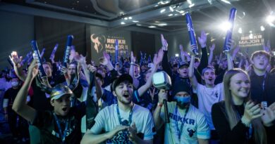 microsoft-lays-off-most-of-activision-blizzard-esports-organization-[venturebeat]