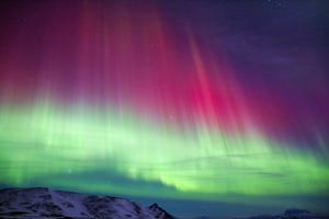 use-your-iphone-to-take-stunning-long-exposure-photos-of-this-weekend’s-aurora-light-shows-–-cnet-[cnet]