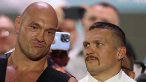 tyson-fury-vs.-oleksandr-usyk-livestream:-when-it-starts-and-how-to-watch-heavyweight-boxing-fight-–-cnet-[cnet]