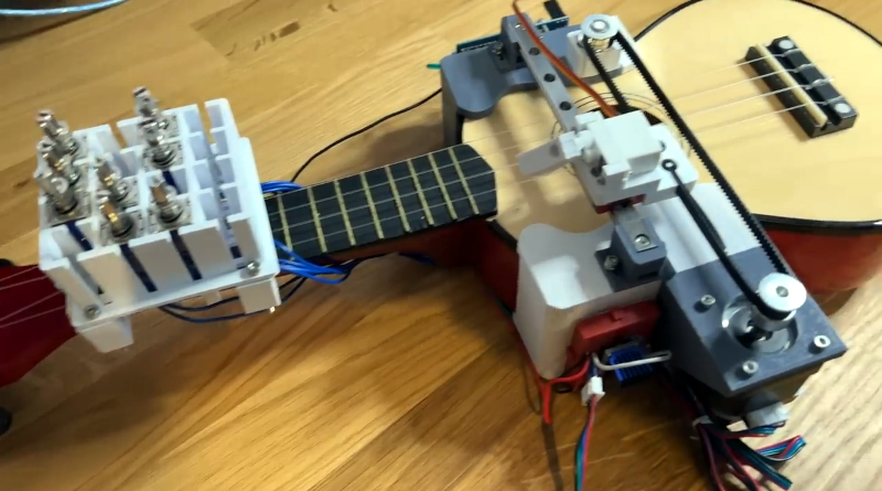 player-ukulele-pulls-your-strings-[hackaday]